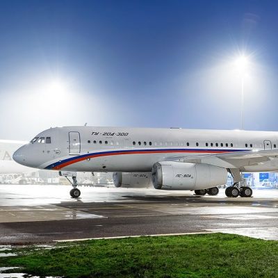 Самолет Ту-204 - 1